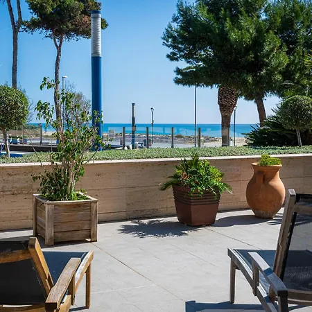 At062 Planta Baja En 1ra Linea Con Salida A La Piscina, Completamente Equipado * Torredembarra